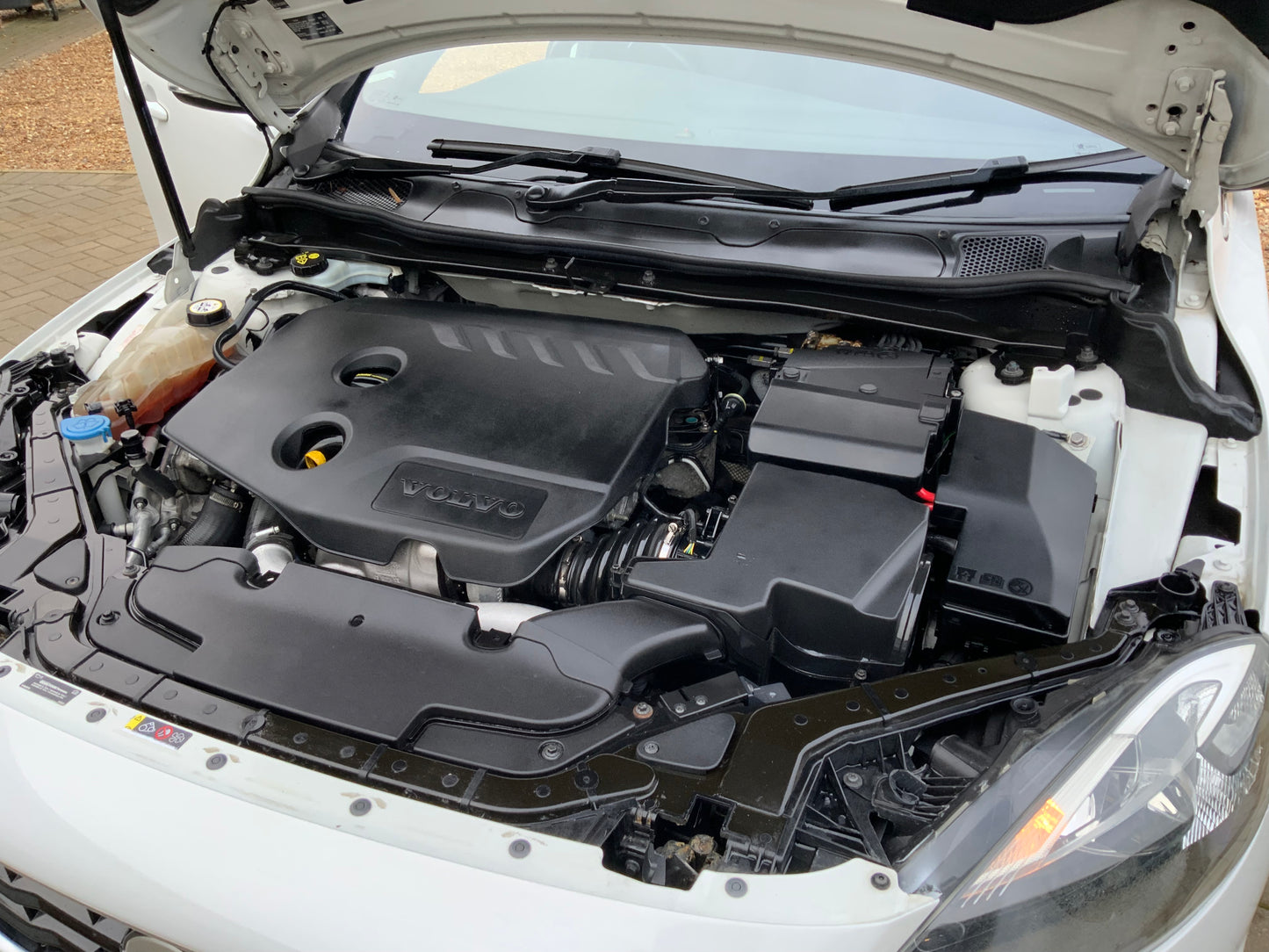 Volvo V40 D2 R design