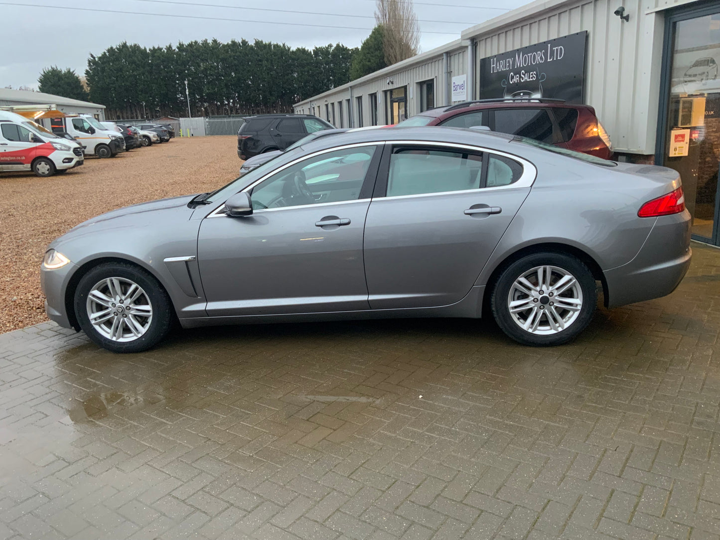 Jaguar XF 2.2d Luxury 2011