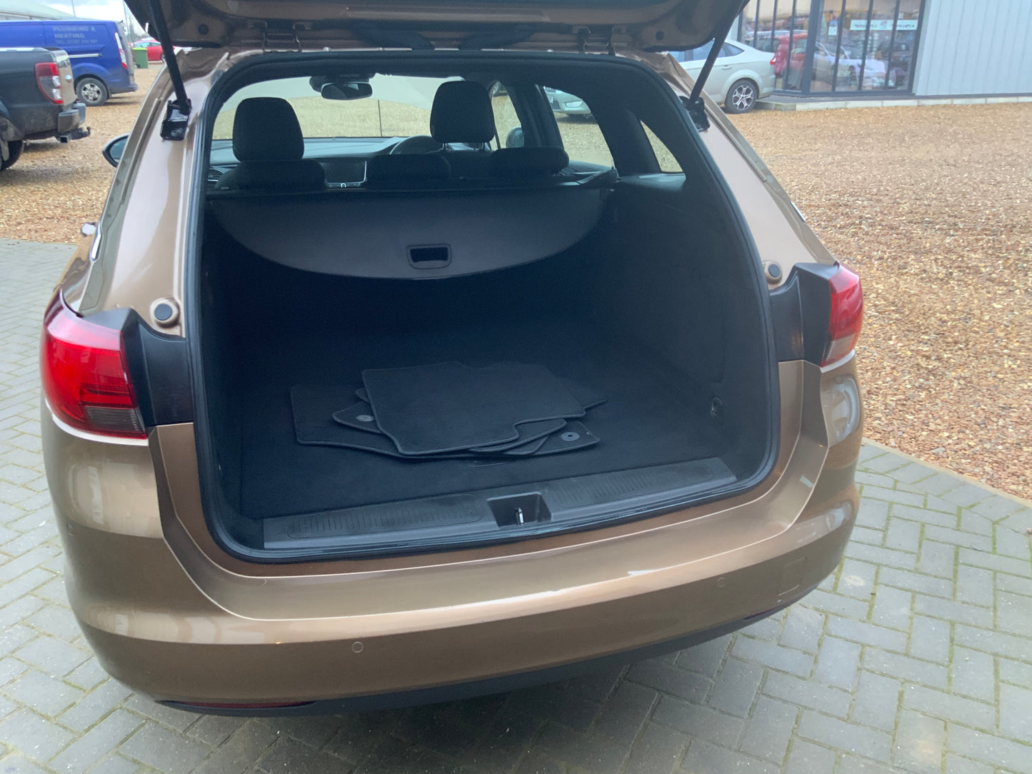 Vauxhall Astra estate car auto