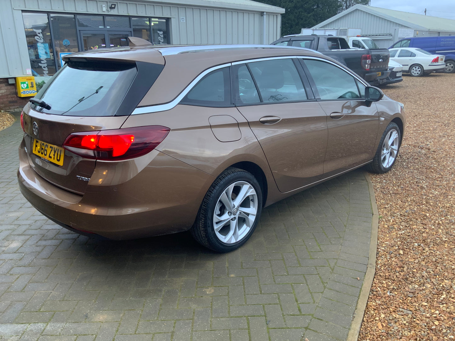 Vauxhall Astra estate car auto