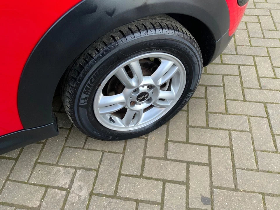 MINI Clubman 1.6 Cooper 2012