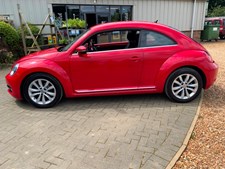 Volkswagen Beetle DESIGN TSI DSG